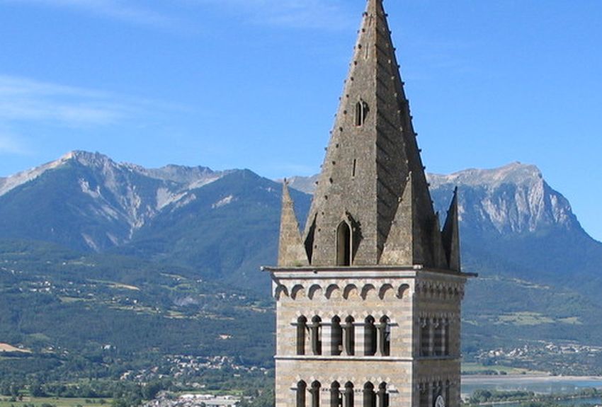 Stage de chant liturgique des Hautes-Alpes et de la Vallée de l’Ubaye / mai-août 2022